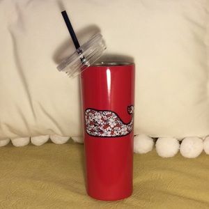 NWT VINEYARD VINES LIDDED INSULATED DRINKWARE RED